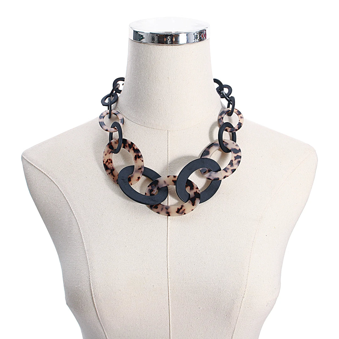 Retro Acrylic Leopard Leather Choker Necklace