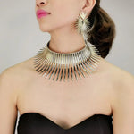 Load image into Gallery viewer, Exaggerated Gold Torque Choker Set
