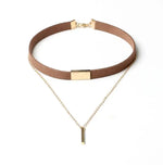 Load image into Gallery viewer, Black Velvet Choker with Gold Chain Bar
