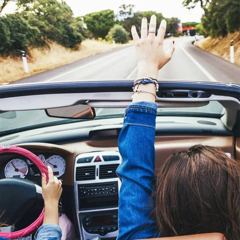 Diamond-Embellished PU Leather Steering Wheel Cover