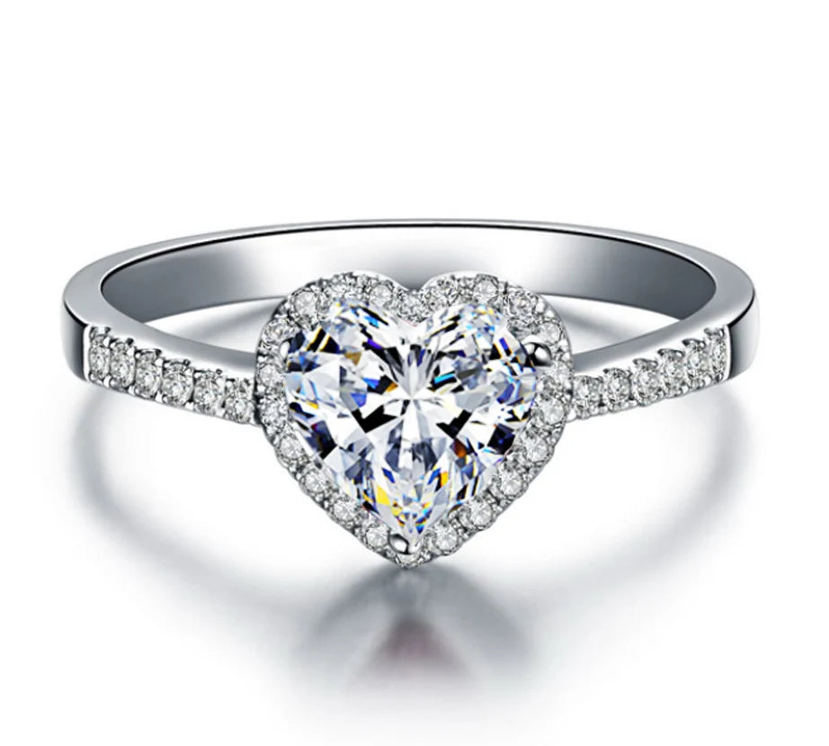 Princess Cut Moissanite Zircon Heart Ring