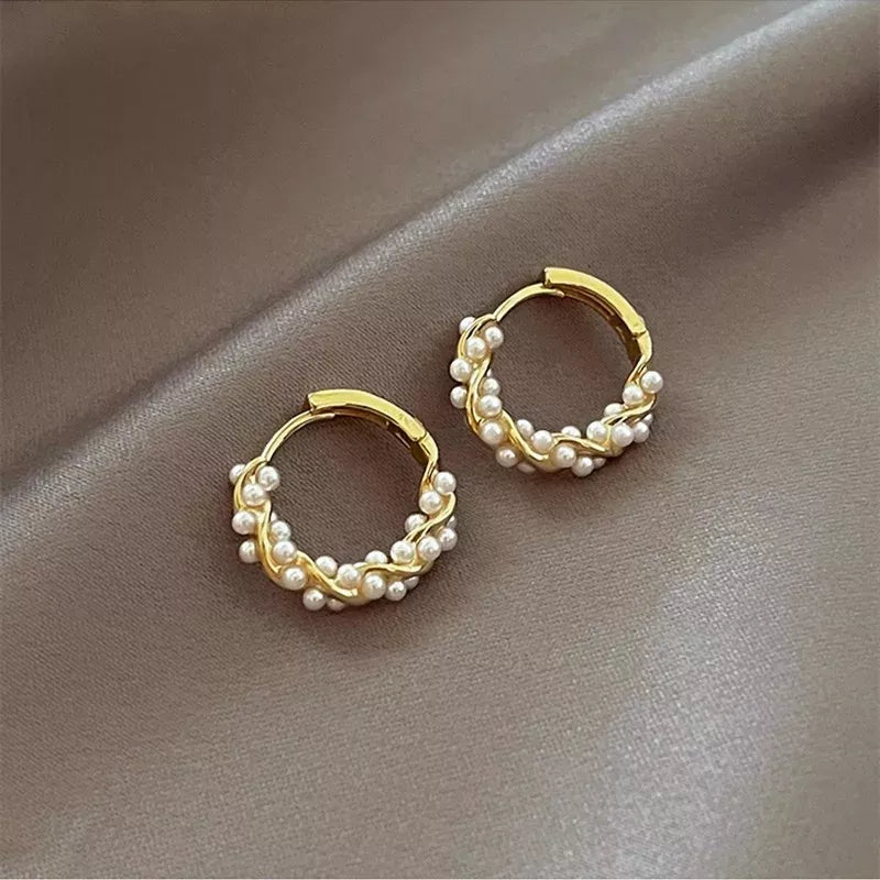 Korean Circle Pearl Earrings