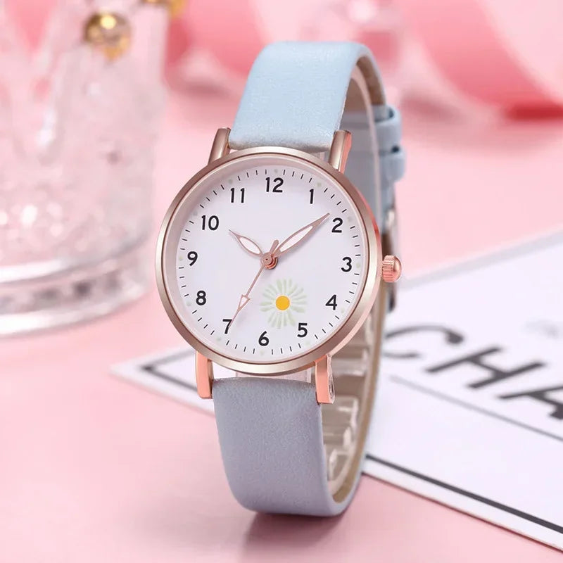 Luxury Women's Luminous Retro Quartz Watch