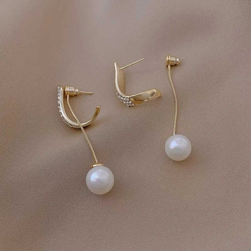 Classic Pearl Tassel Earrings