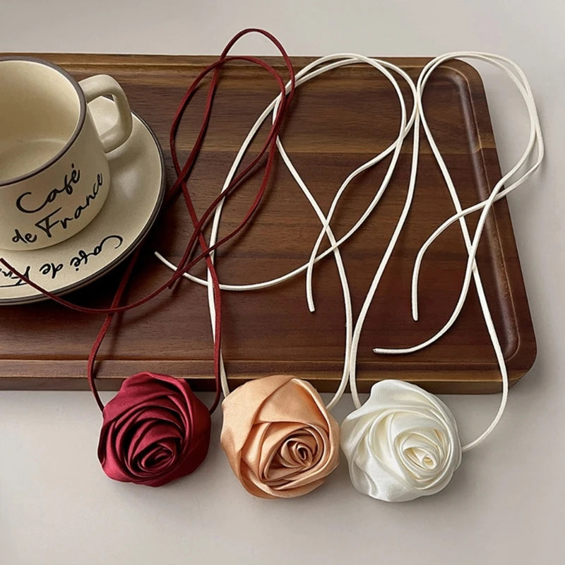 Retro Handmade Rose Necklace