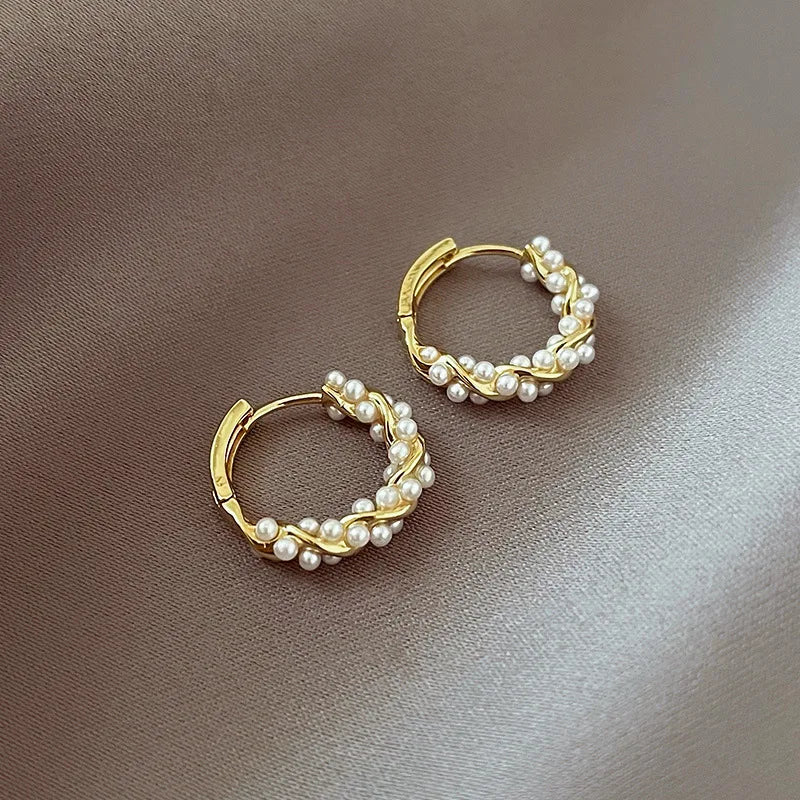 Korean Circle Pearl Earrings