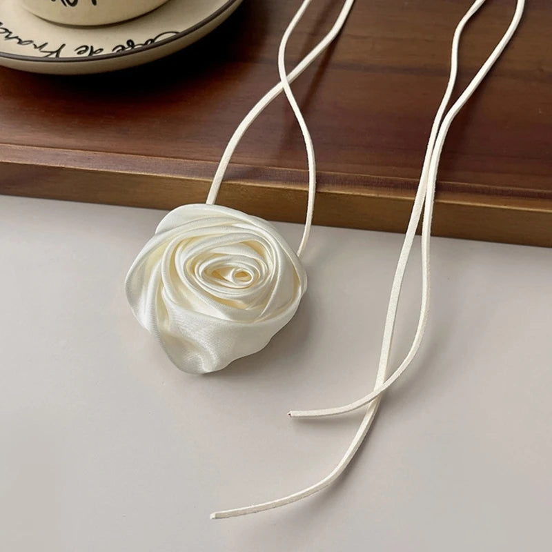 Retro Handmade Rose Necklace