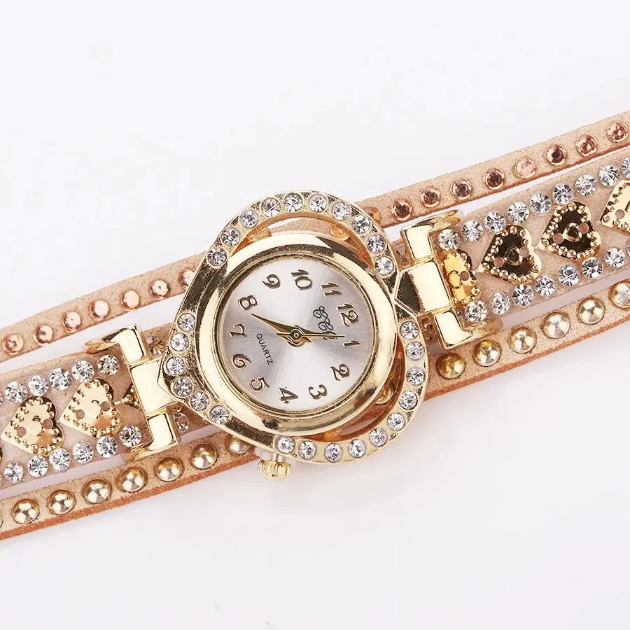 Retro Diamond Winding Bracelet Watch