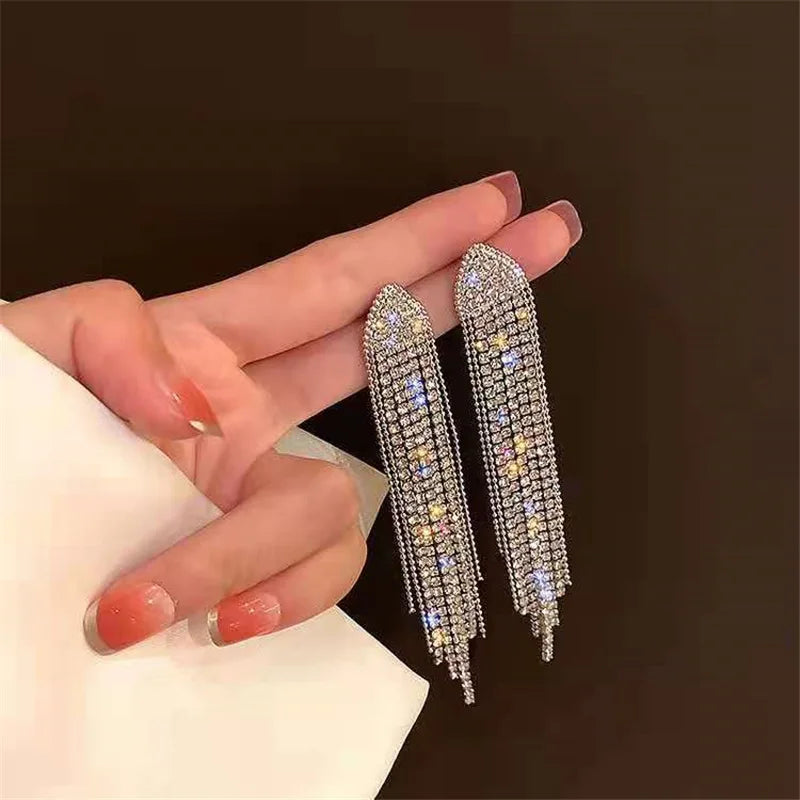 LATS Shiny Crystal Tassel Earrings