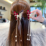 Load image into Gallery viewer, Red Rose Pearl Tassel Hair Claw
