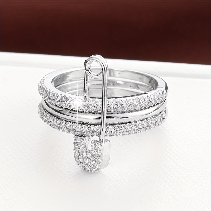 Multi-Layer Ring with Shining Zirconia