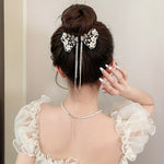 Load image into Gallery viewer, Exquisite Butterfly Flower Pearl Hair Clip
